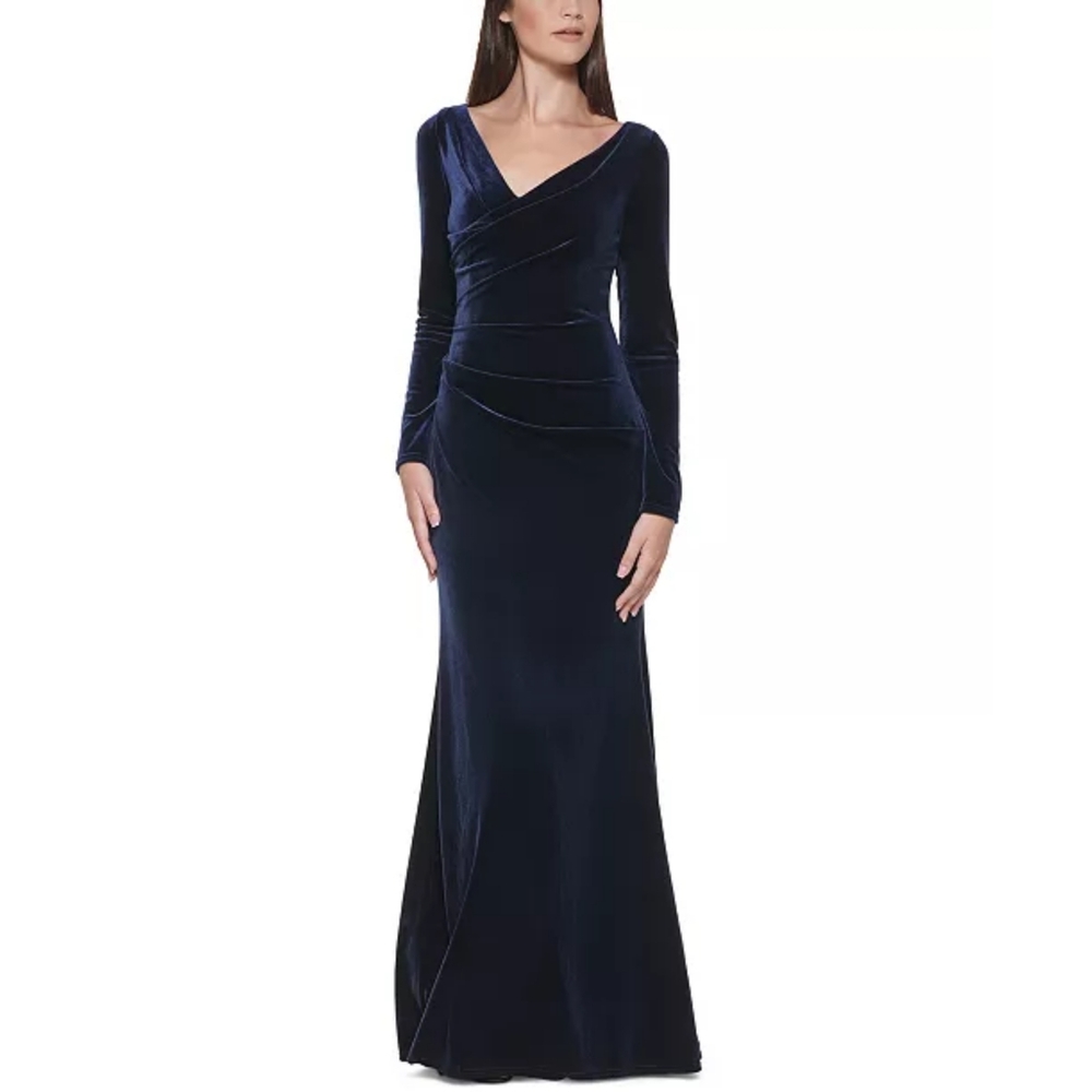 VINCE CAMUTO FORMAL VELVET GOWN